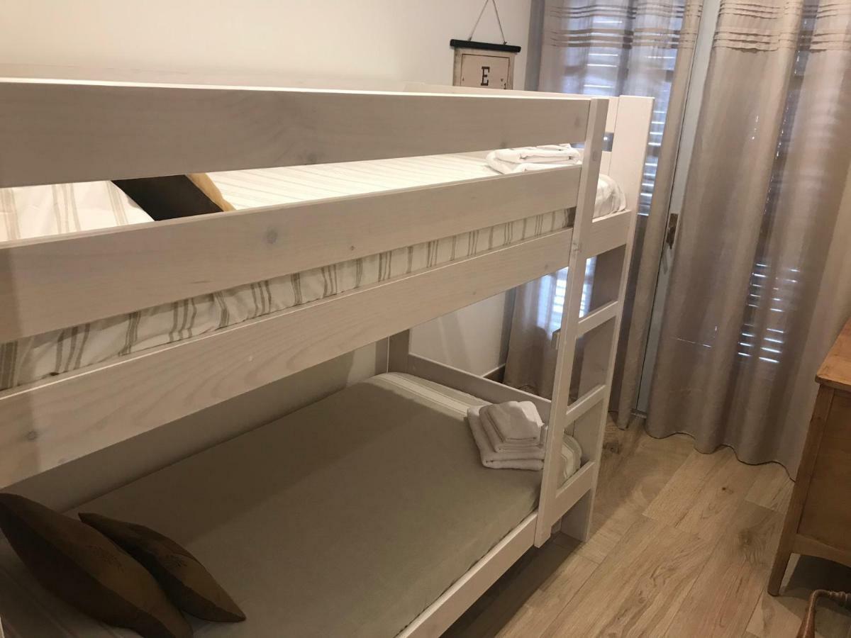 Apartament Neret II Sort Luaran gambar