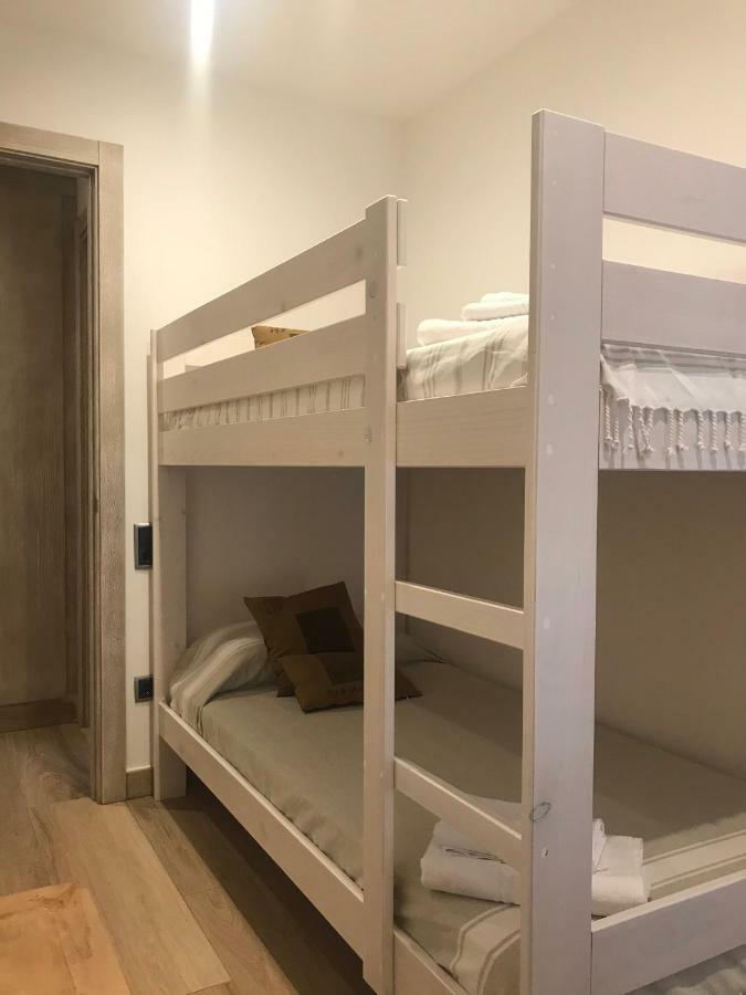 Apartament Neret II Sort Luaran gambar