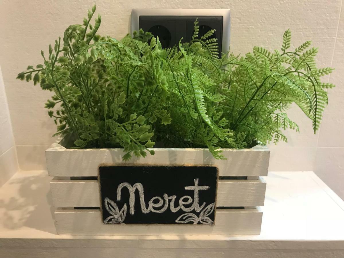 Apartament Neret II Sort Luaran gambar